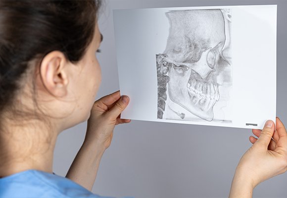 TMJ Disorders And Facial Pain — TMJ disorders and facial pain | Ruby Hall Clinic